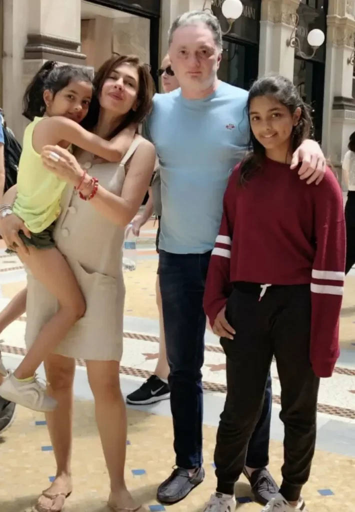 Niharika Singhania